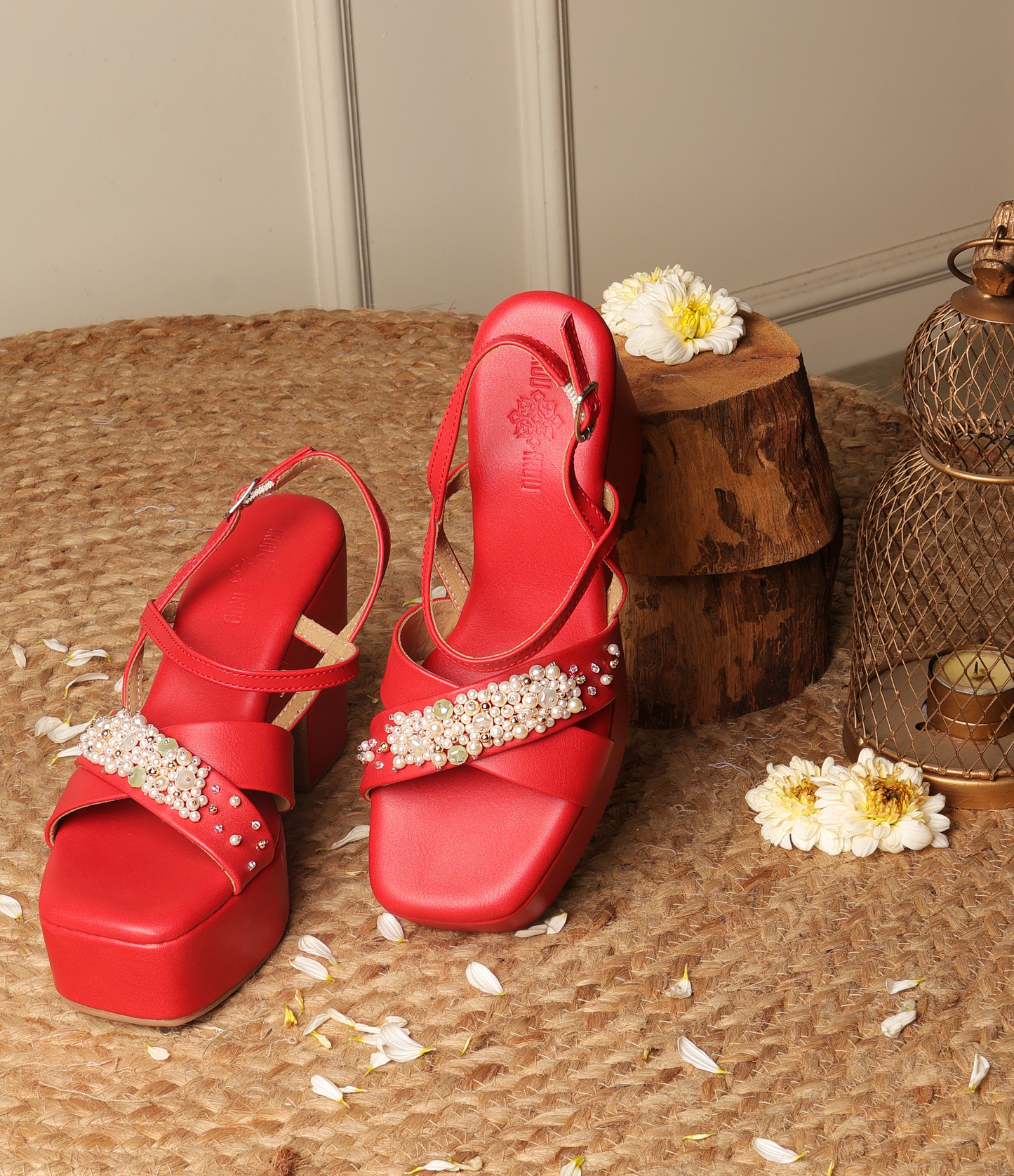 Inaaya – Red Pearl Sandals