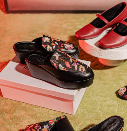 Scarlet Mule Wedges
